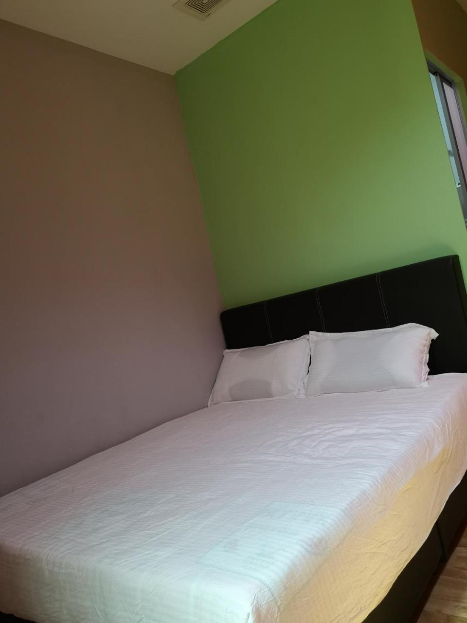 איפוה Home Inn Hotel מראה חיצוני תמונה