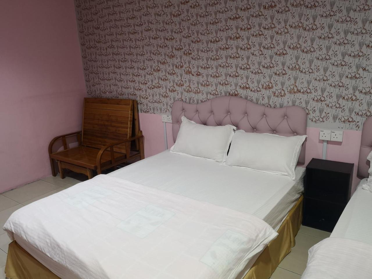 איפוה Home Inn Hotel מראה חיצוני תמונה