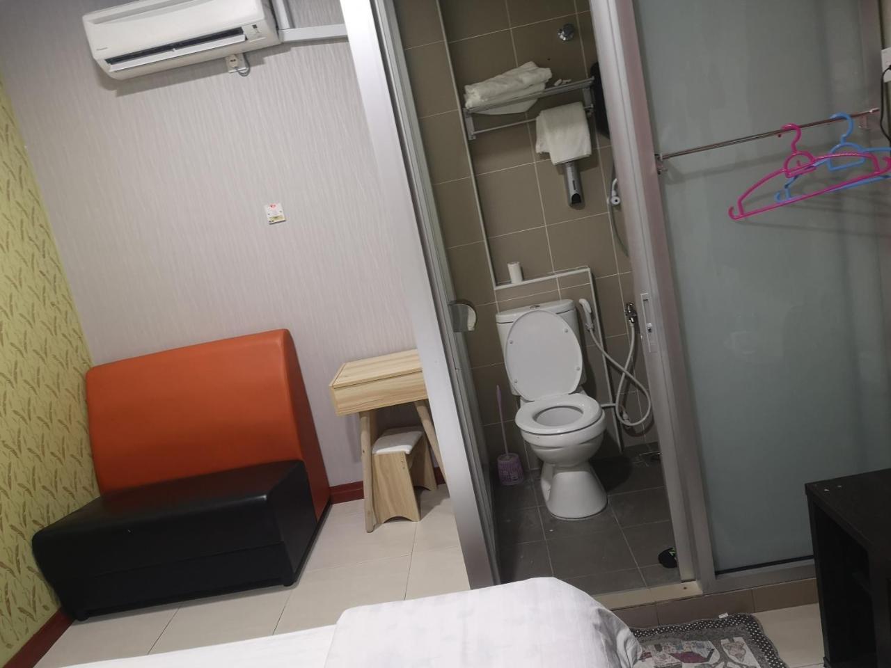 איפוה Home Inn Hotel מראה חיצוני תמונה