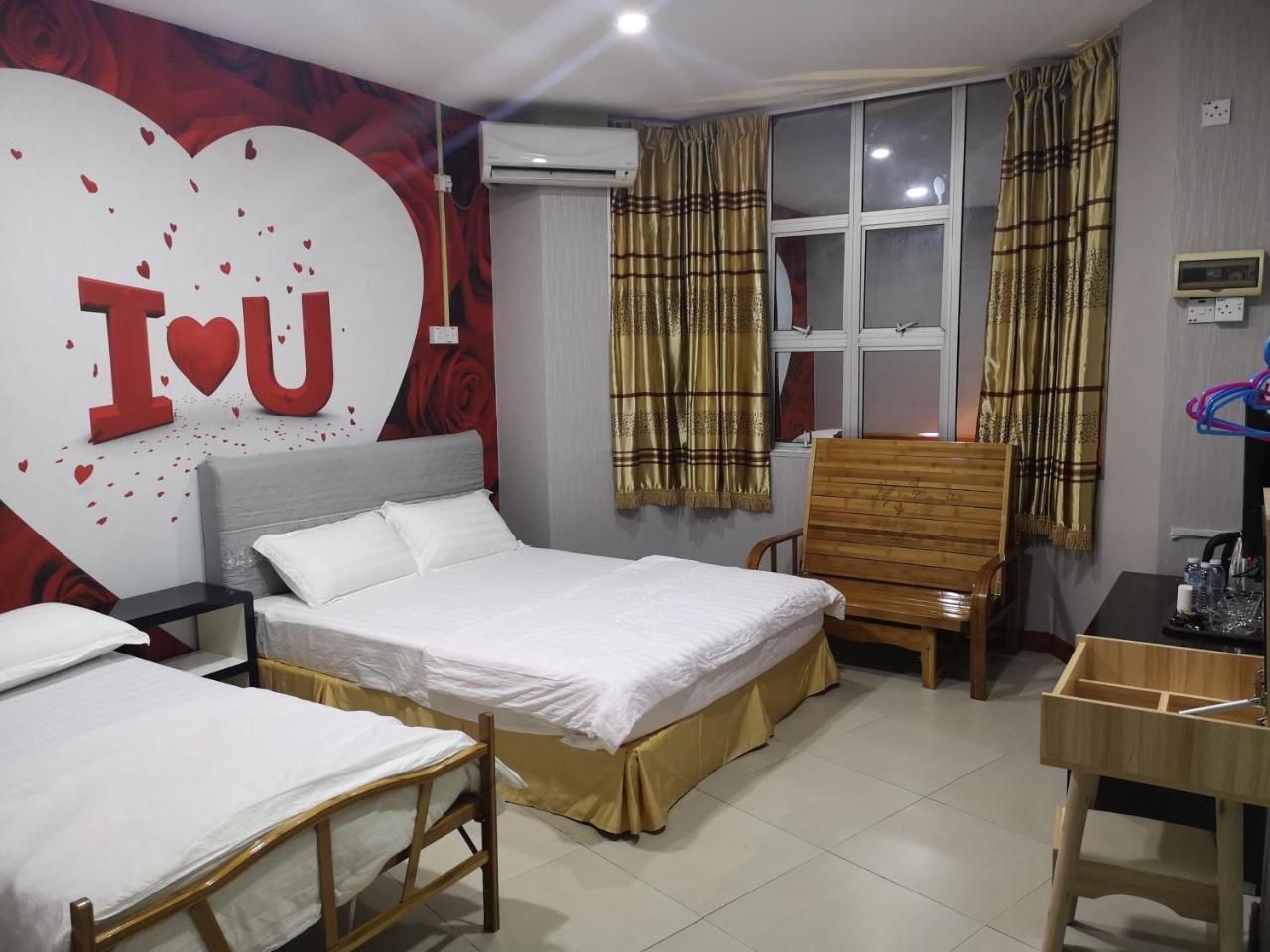 איפוה Home Inn Hotel מראה חיצוני תמונה