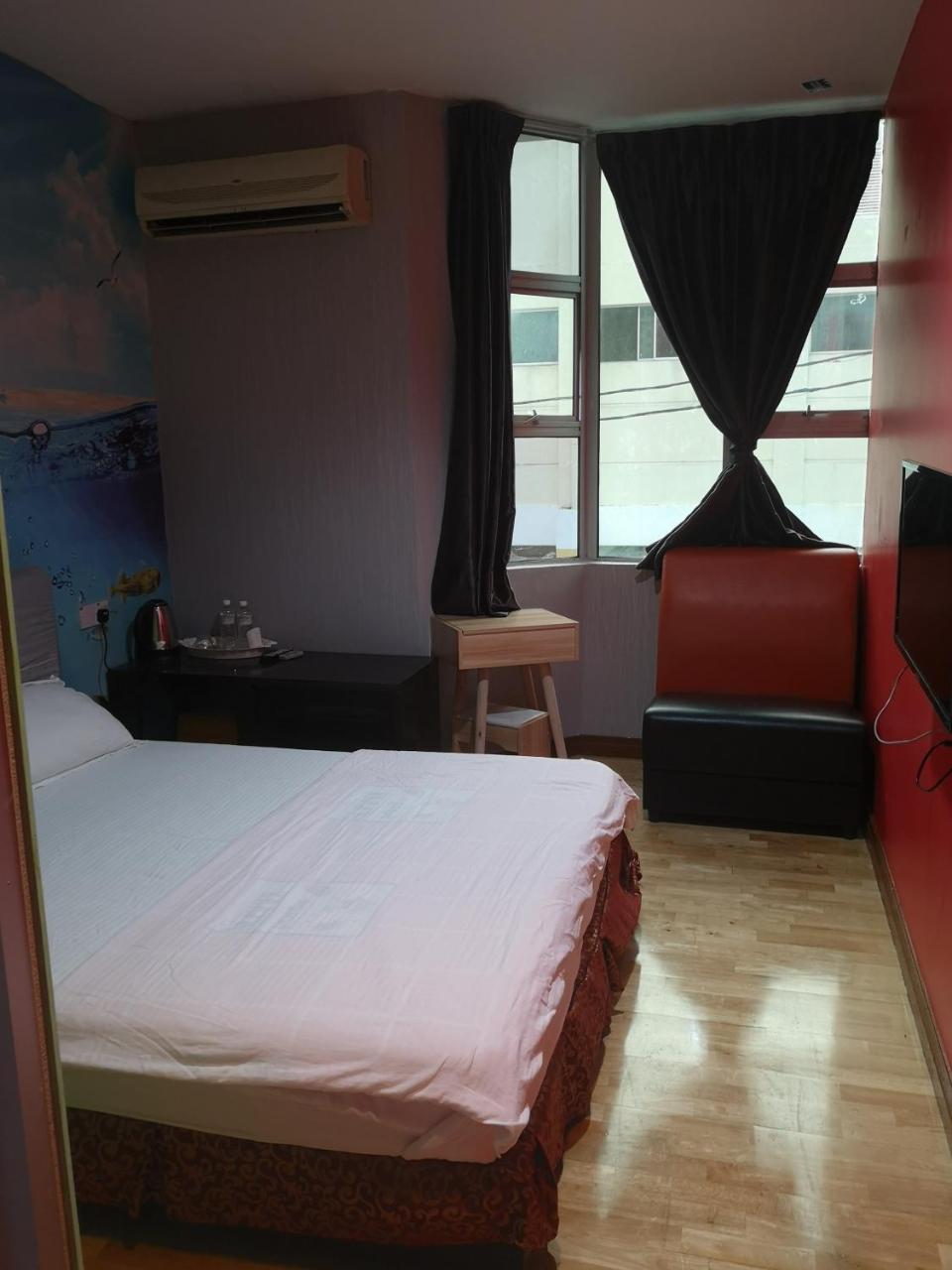 איפוה Home Inn Hotel מראה חיצוני תמונה