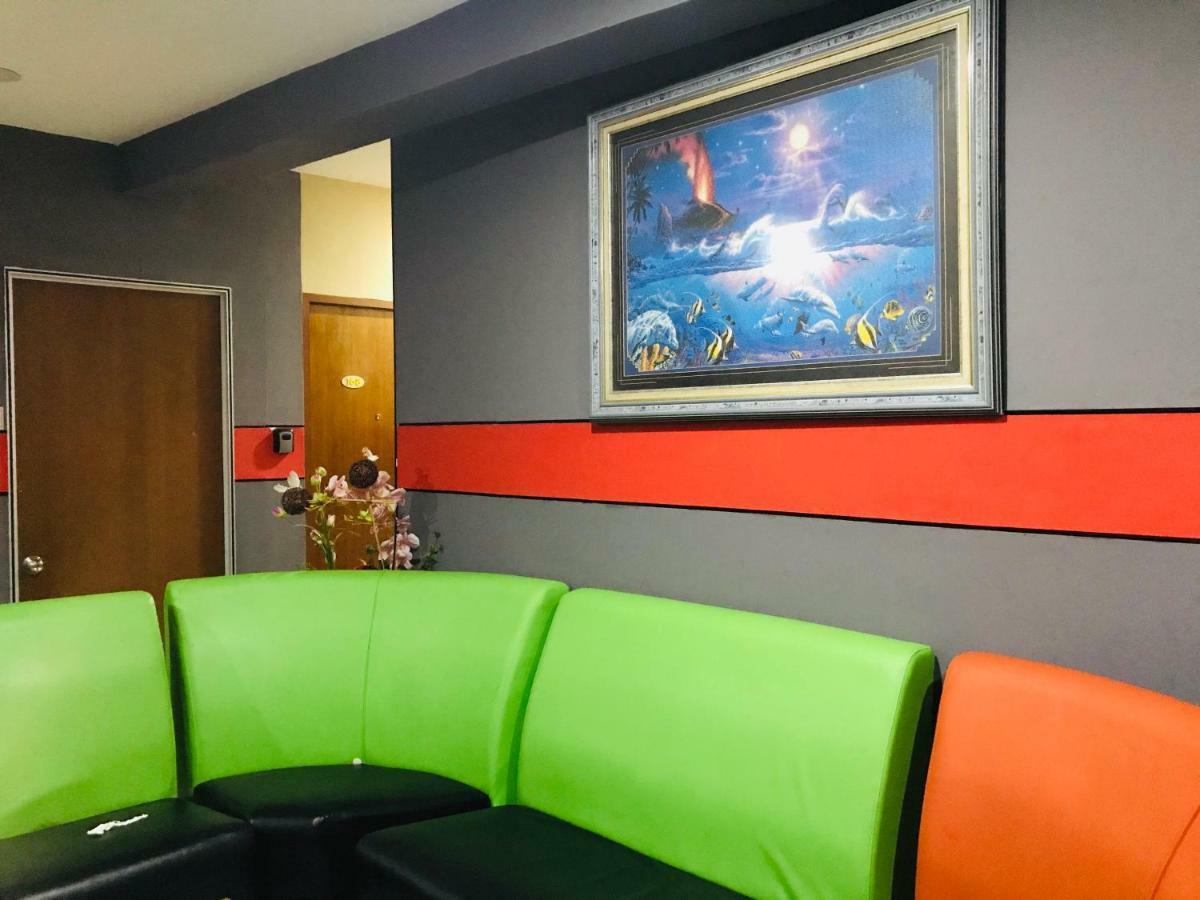 איפוה Home Inn Hotel מראה חיצוני תמונה